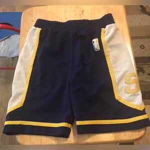 Boys Athletic Works size 6-7 (see pictures for waist measurements )